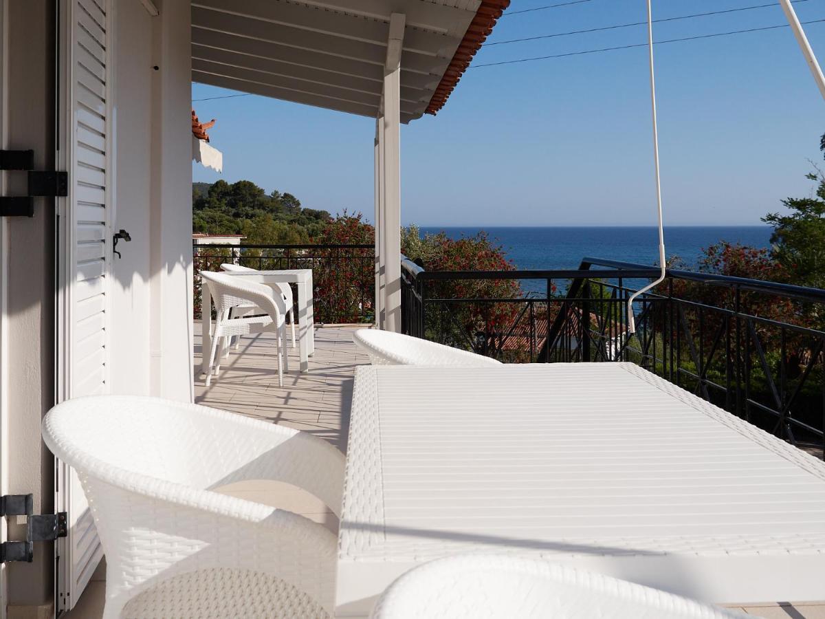 Apartment Thea Studios Finikounta